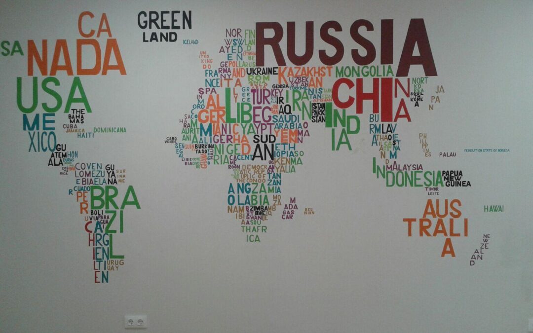 MURALES A MANO EN GUARDERIA Y AGENCIA VIAJES